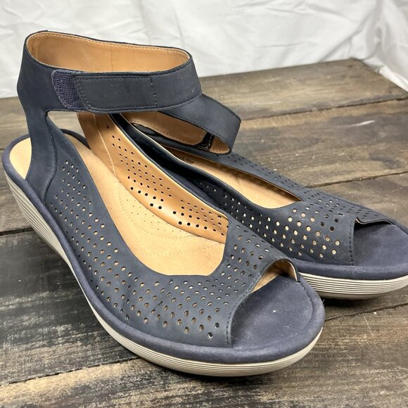 Collection by Clarks Artisan Size 11W Wedge Ankle Strap Navy Comfort Sandal - Picture 5 of 7